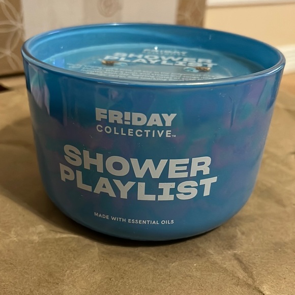 Yankee Candle Other - Friday Collective Shower Playlist 3-wick Candle